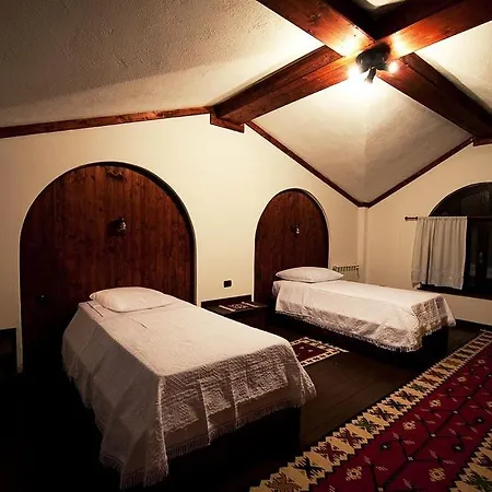 Restaurant Bujtina E Gjelit