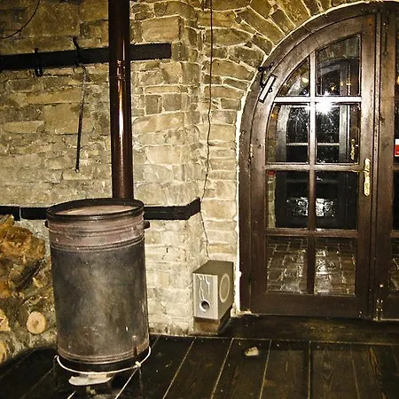 Restaurant Bujtina E Gjelit ティラナ