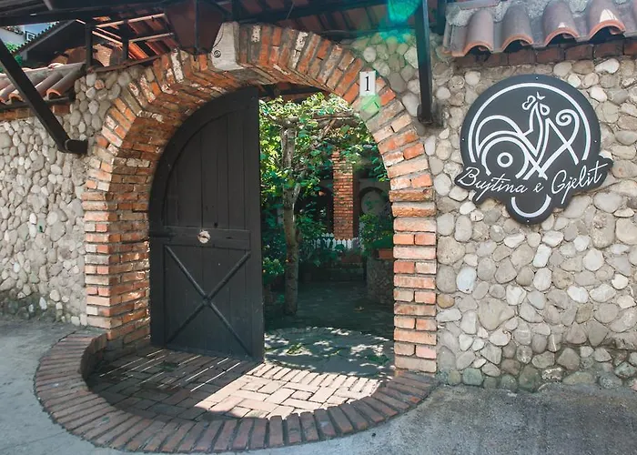 Hotel Restaurant Bujtina E Gjelit Tirana