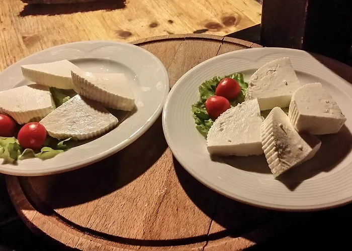 Hotel Restaurant Bujtina E Gjelit Tirana