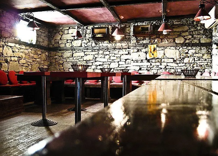 Restaurant Bujtina E Gjelit Hotel 4*