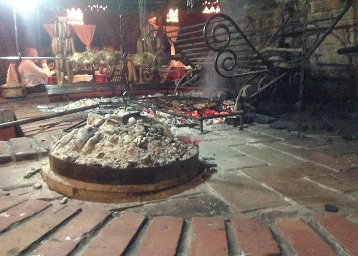 Restaurant Bujtina E Gjelit Tirana