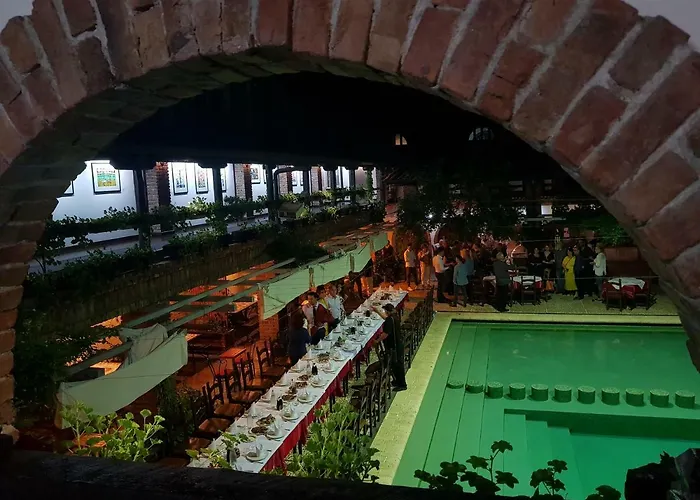 Restaurant Bujtina E Gjelit 4* Tirana