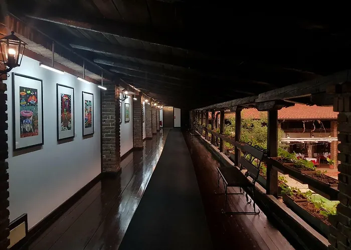 Restaurant Bujtina E Gjelit Tirana